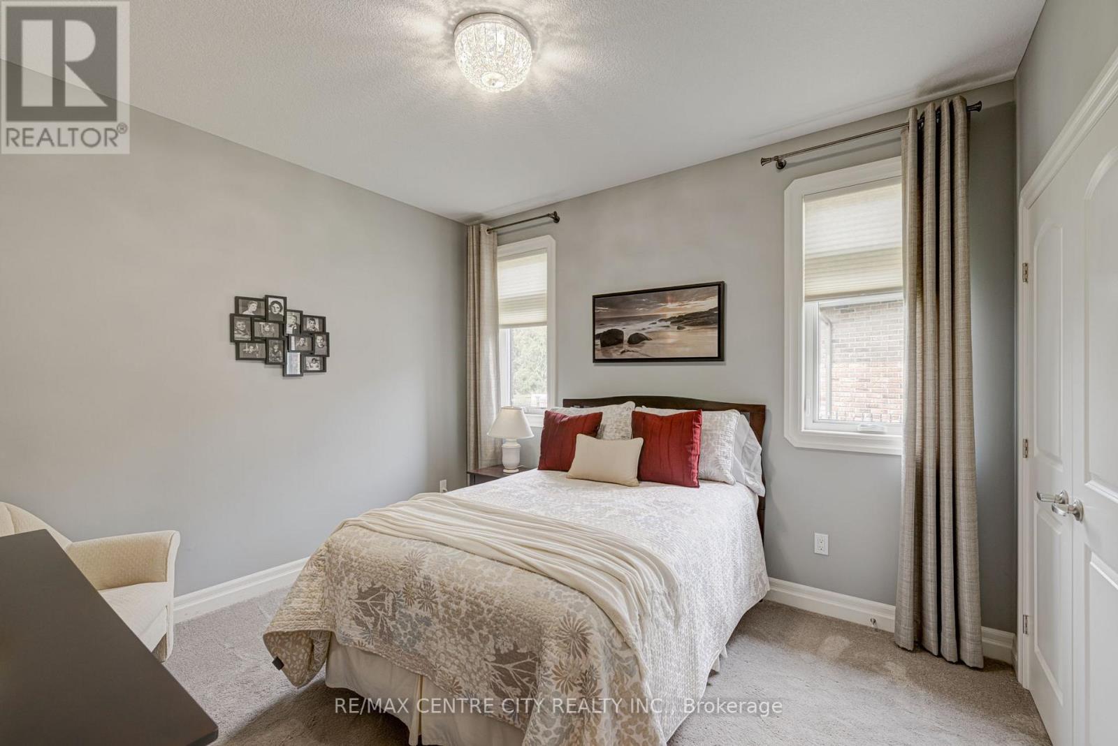 7 Drake Court, Strathroy-Caradoc (Sw), Ontario  N7G 0E1 - Photo 19 - X9396142
