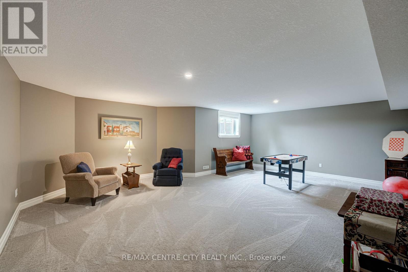 7 Drake Court, Strathroy-Caradoc (Sw), Ontario  N7G 0E1 - Photo 25 - X9396142