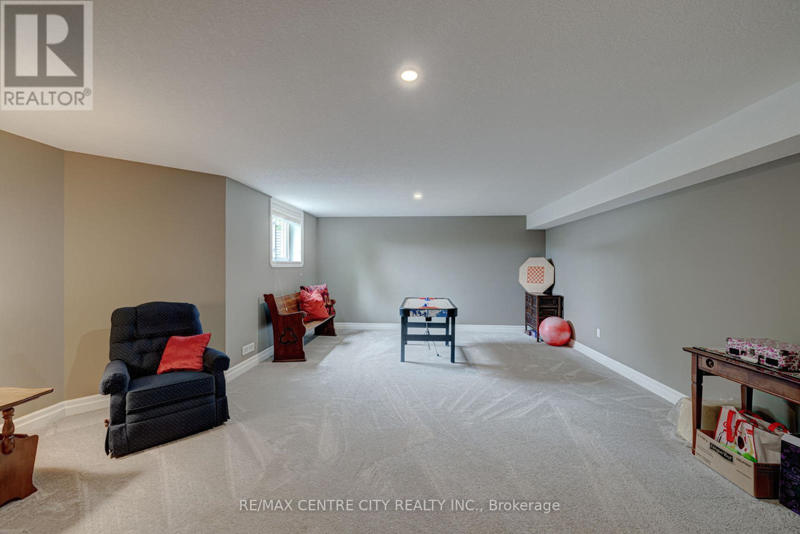 7 Drake Court, Strathroy-Caradoc (Sw), Ontario  N7G 0E1 - Photo 28 - X9396142