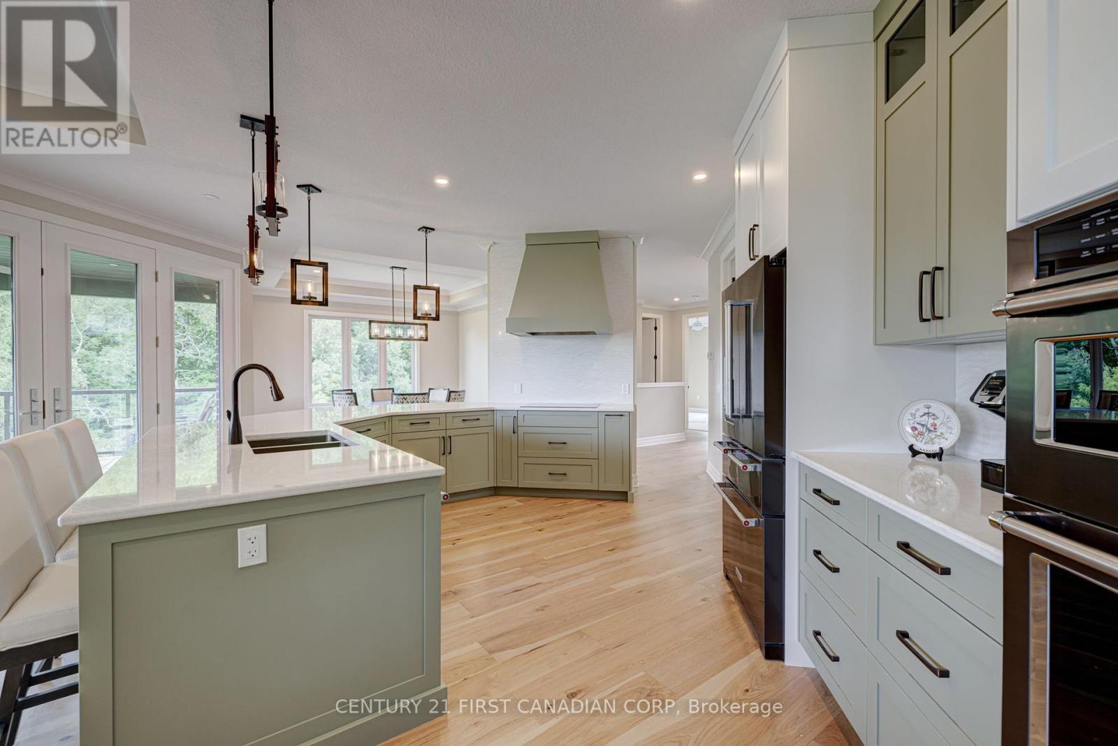 1879 Sandy Somerville Lane, London, Ontario  N6K 5R1 - Photo 11 - X9396361