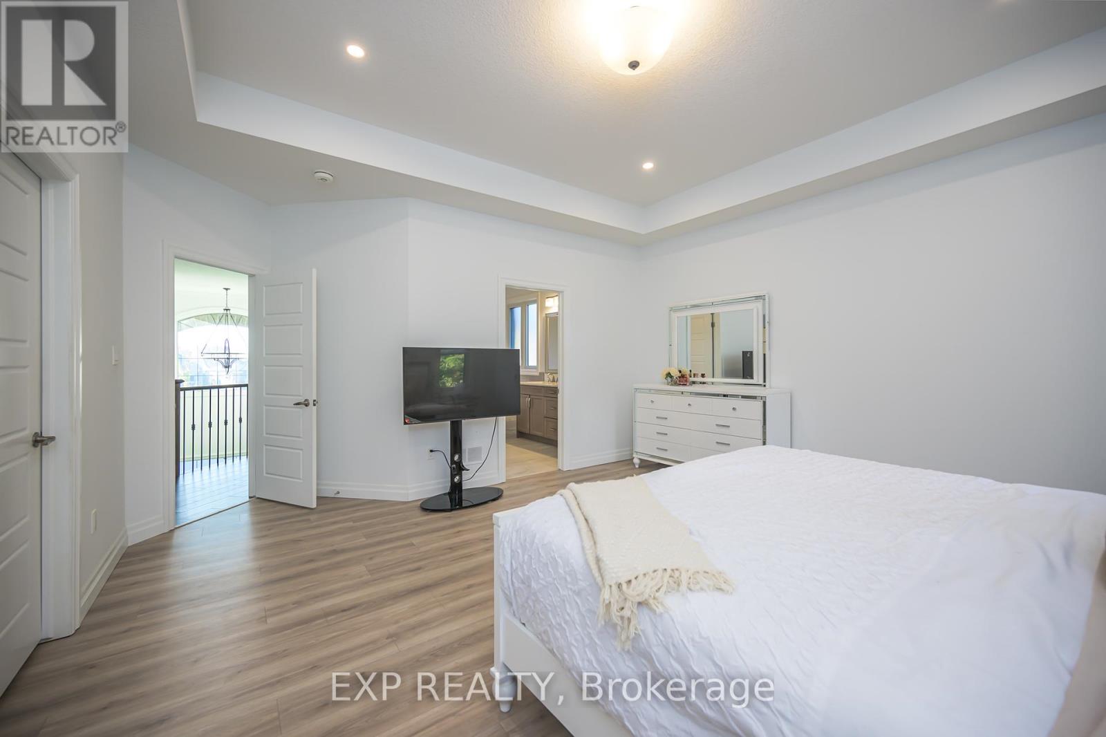 2230 Red Thorne Avenue, London, Ontario  N6P 0E9 - Photo 16 - X9396826