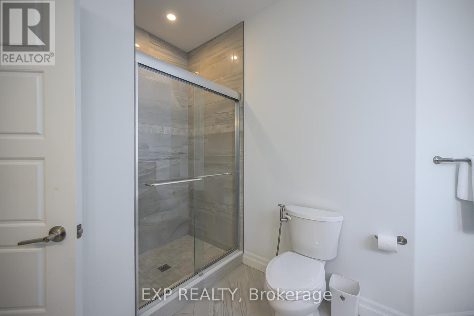 2230 Red Thorne Avenue, London, Ontario  N6P 0E9 - Photo 18 - X9396826