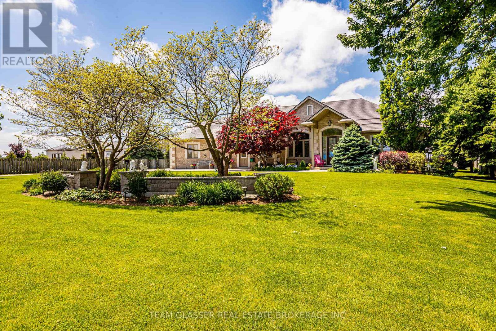 69375 Victoria Drive, South Huron (Centralia), Ontario  N0M 1K0 - Photo 3 - X9397142