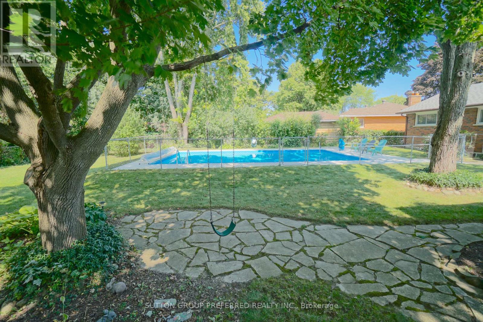 401 Regal Drive, London, Ontario  N5Y 1J8 - Photo 12 - X9397408
