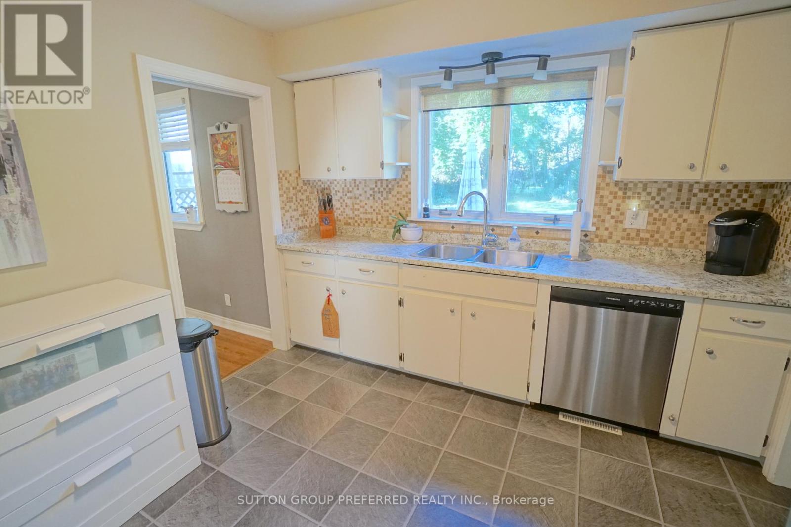401 Regal Drive, London, Ontario  N5Y 1J8 - Photo 22 - X9397408