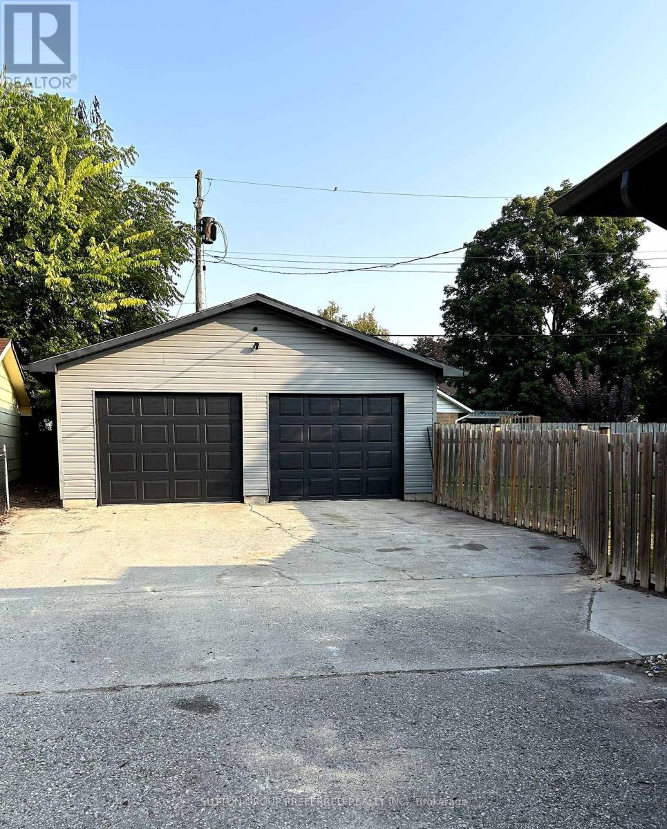 230 Chittick Crescent, Thames Centre (Dorchester), Ontario  N0L 1G3 - Photo 3 - X9397628