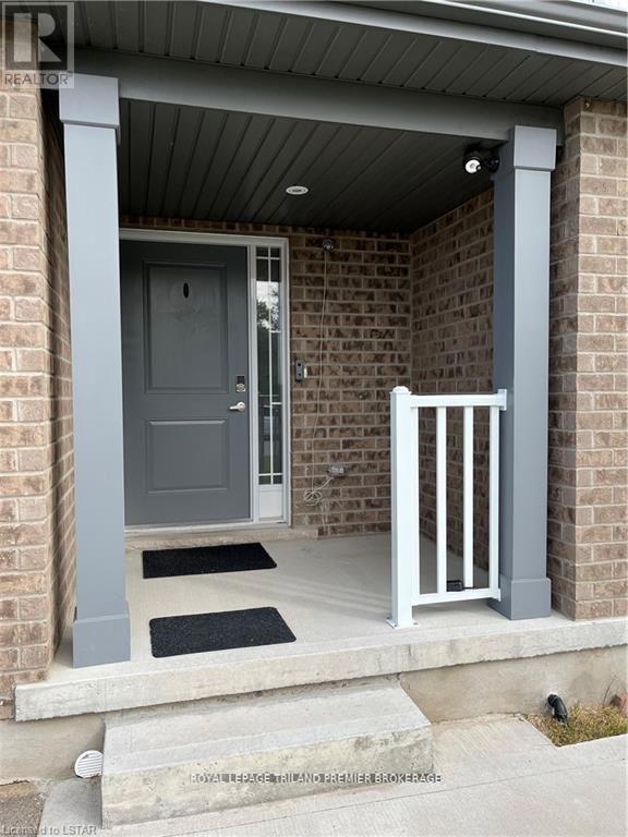 2735 Asima Drive, London, Ontario  N6M 0E9 - Photo 2 - X9397798