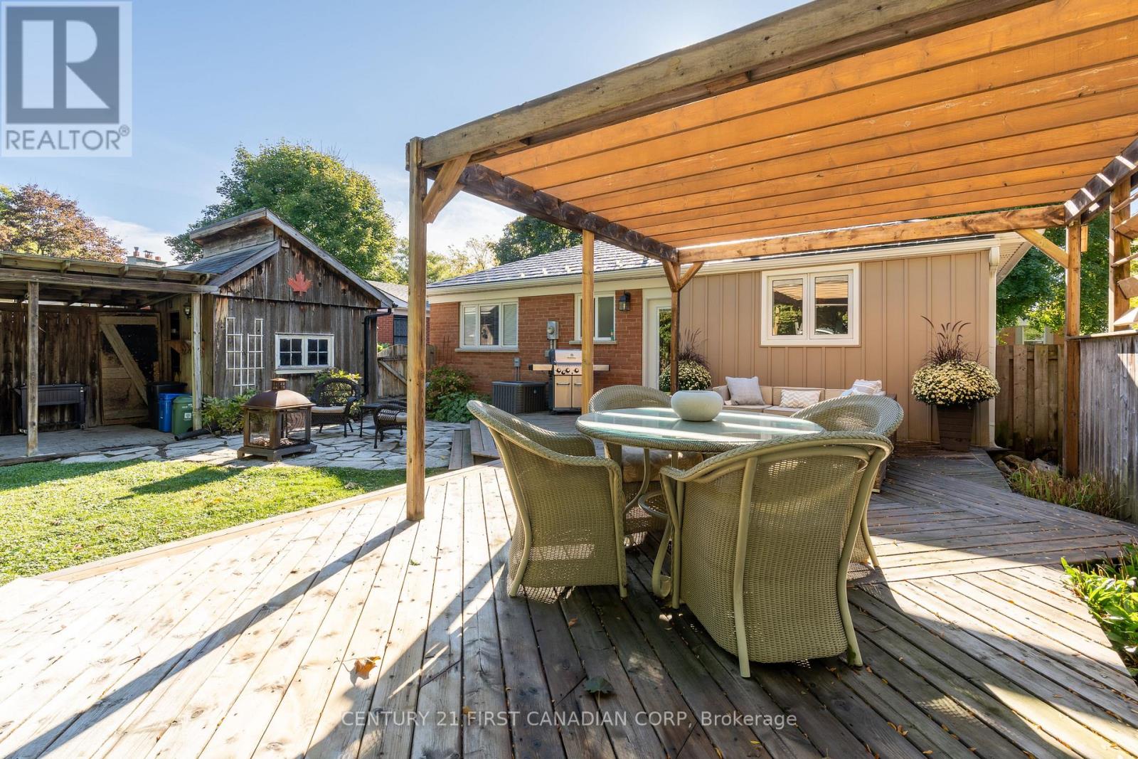 24 Chapple Hill Road, London, Ontario  N6G 2H3 - Photo 5 - X9398399