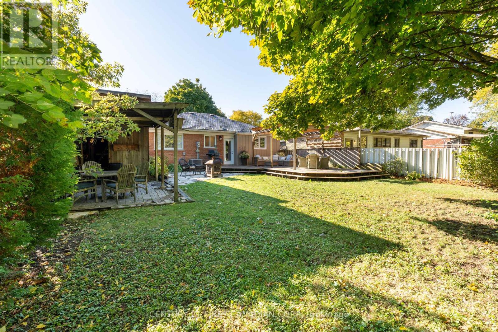 24 Chapple Hill Road, London, Ontario  N6G 2H3 - Photo 9 - X9398399