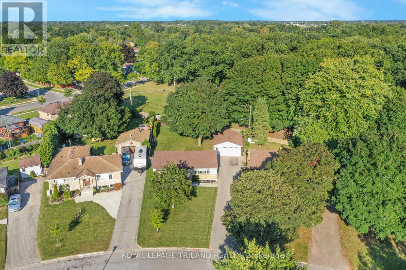 22 Breton Park Crescent, London, Ontario  N5W 1N1 - Photo 2 - X9398530