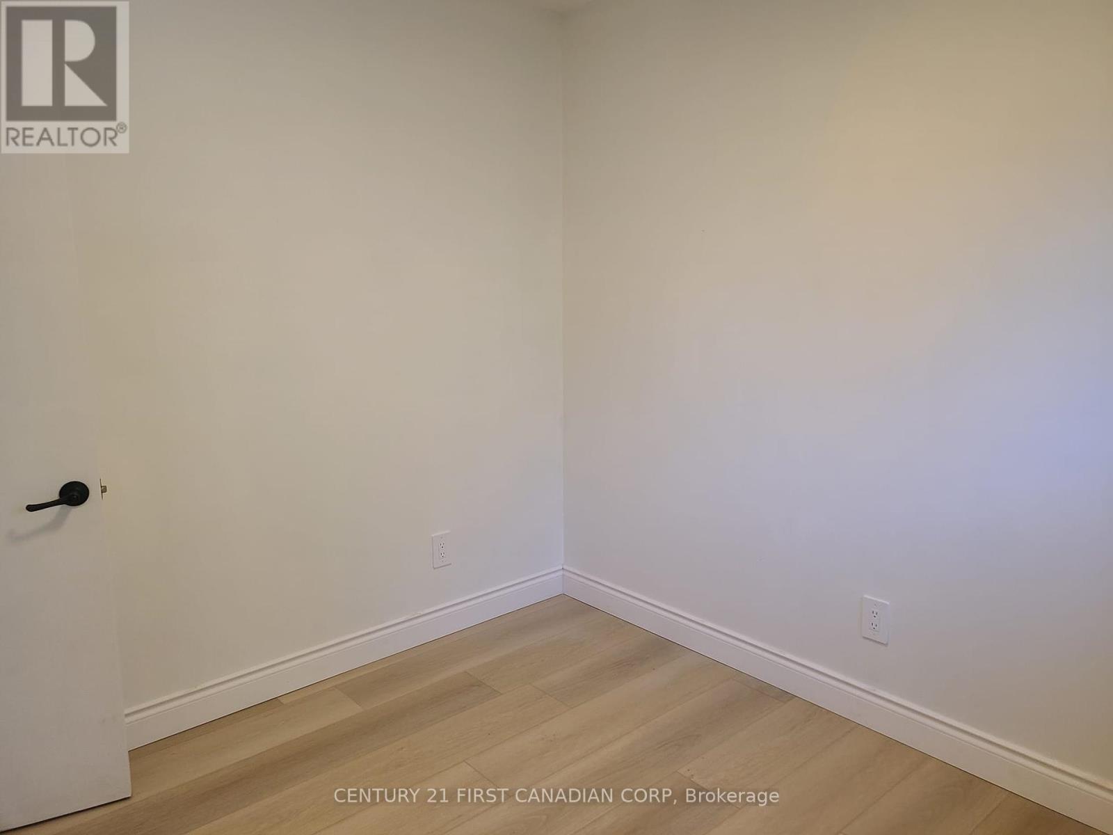 #upper - 48 Toulon Crescent, London, Ontario  N5V 1J5 - Photo 8 - X9398784